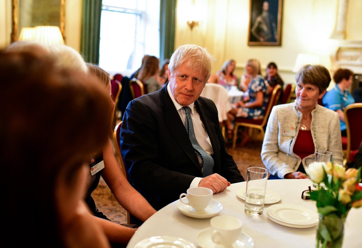 10DowningStreet's tweet photo. PM @BorisJohnson hosted a reception at Downing Street to thank hospice staff for their hard work, dedication and compassion. https://t.co/fsrRm3wYAw