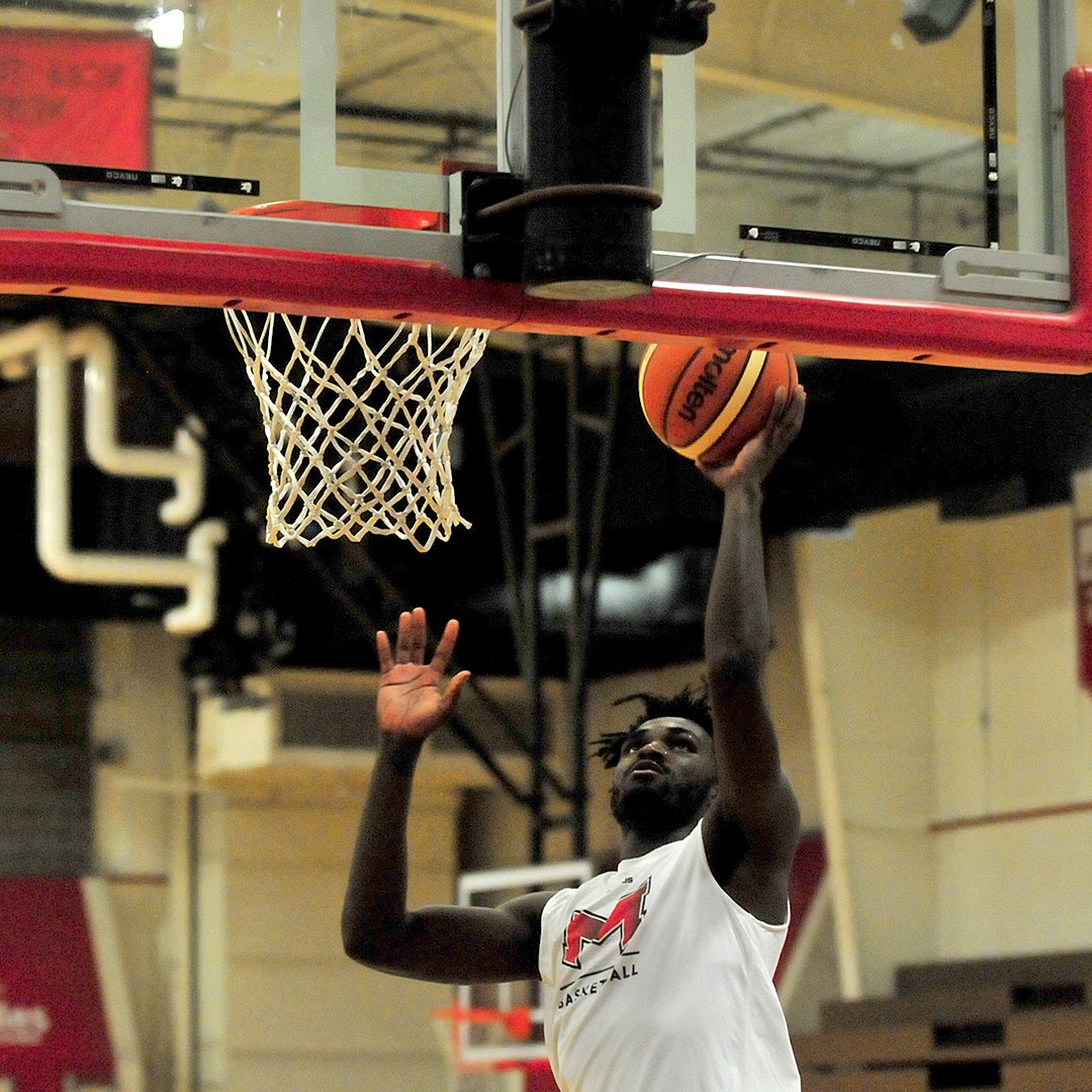 🏀Final practices for the men's basketball team @MaryvilleHoops before the Saints head to Nassau, The Bahamas. 🇧🇸🐾 #BigRedM #BahamianSaints2019.