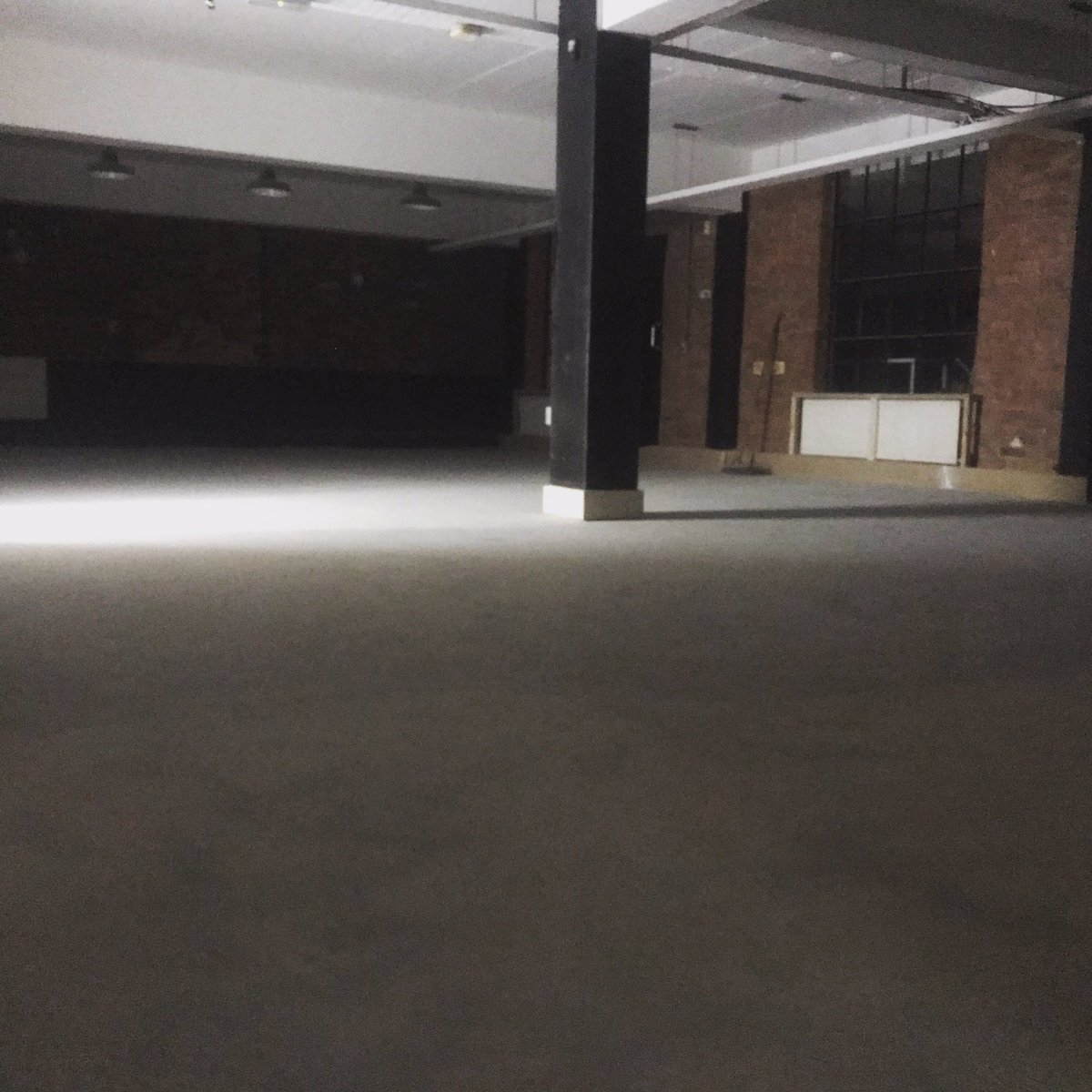 Hello hoxton square.