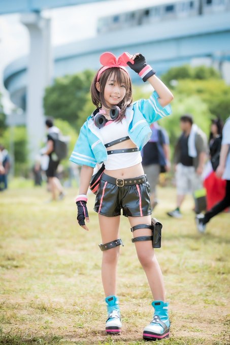 Twitterのコスプレ画像15