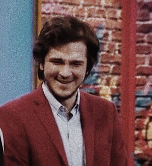 şu gülüş eritti beni