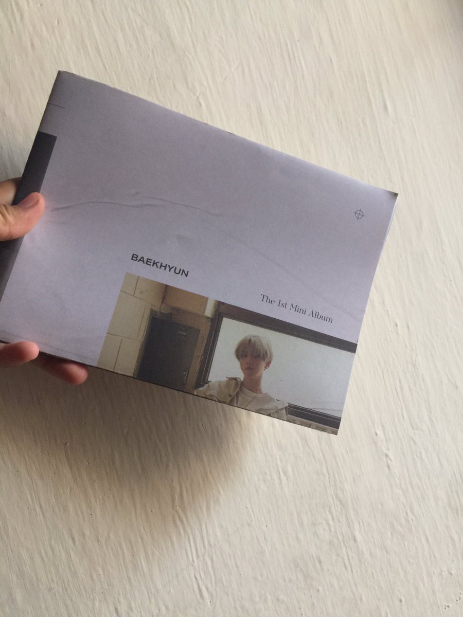 kyongdamie04's tweet photo. [WTS/ HELP RT] 

INA 🇲🇨 ONLY!!!
ALBUM BAEKHYUN DAY VERS ALBUM ONLY + EXO SC POSTER FREE TUBE 100k 

BISA VIA SHOPEE 
@EXOtradeINA @EXOL__TRADEINA @Exotradebuysell @exotradekpop @EXOtradeINA @INAKpopTrade #Trade #wttexo #exotradingina #exotradeina https://t.co/WsXWRuz8E4