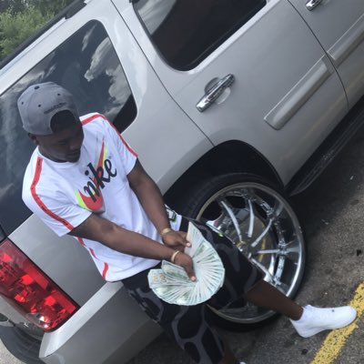 That_Kid_Von's tweet photo. #NewProfilePic https://t.co/qJxE4iL4Q2