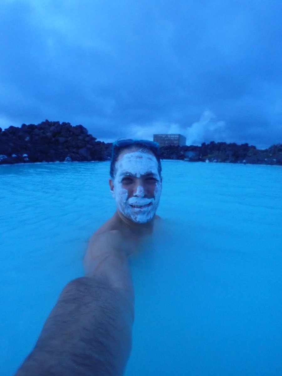 malkoff's tweet image. I saw @KerryNBC's selfie and had to copy.
Watch his awesome Iceland story here: youtu.be/YVqR0Jfjsj8
#InstagramEffect