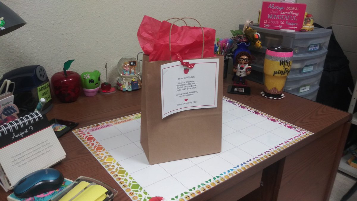 CathyPinteralli's tweet photo. Had an unbelievable AMAZING first day at my new school 🏫 It flew by! #Trailblazer 😍 #NewSchoolYear 😎 #TrinityElementary https://t.co/5mi7HhLVsh
