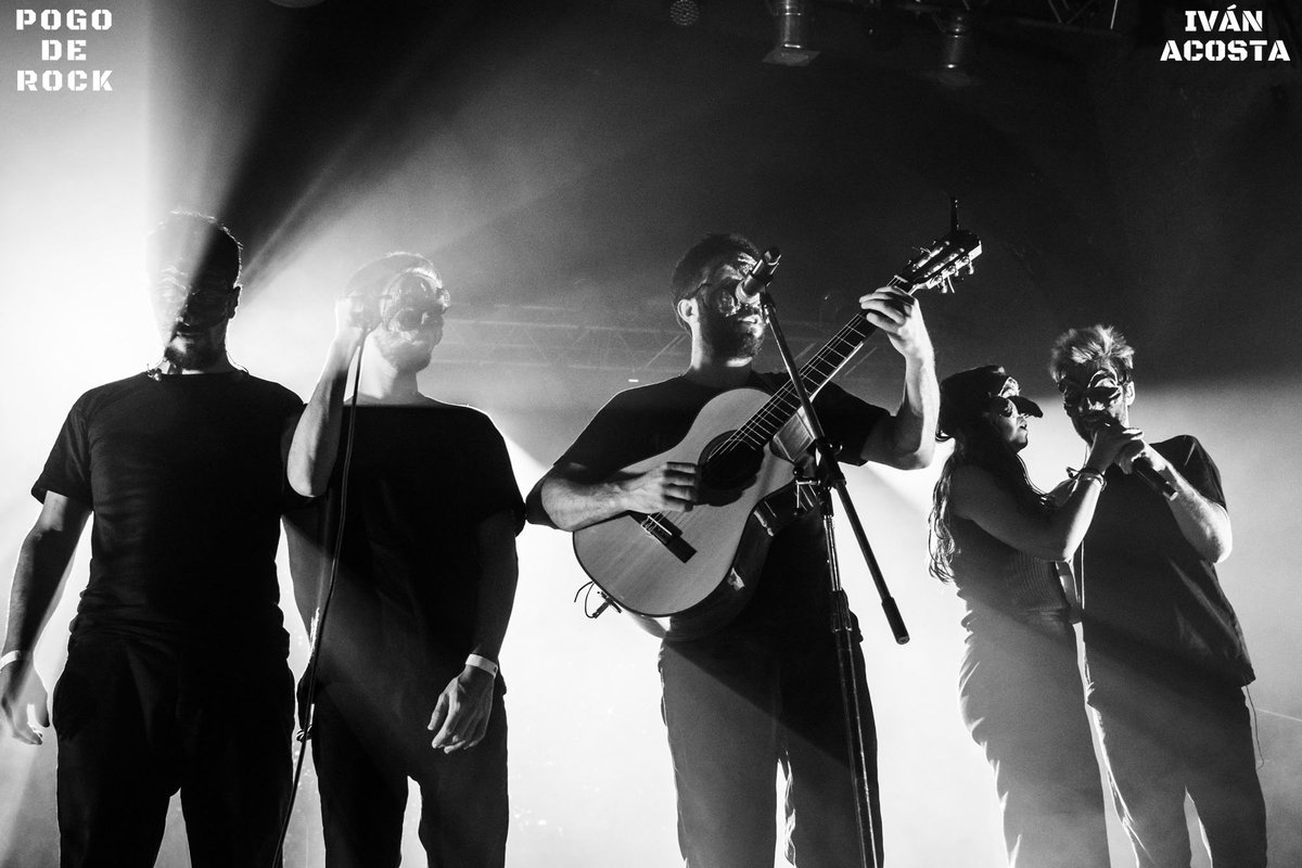 🎶 <a href="/Jeites/">Jeites</a> en <a href="/Vorterix/">Vorterix</a>: cuando se abre la fisura y brota la creatividad 

Mirá la galería de fotos del show 📷👇 PH <a href="/iivangabriel/">Iivangabriel</a> 

pogoderockpop.com.ar/jeites-en-vort…