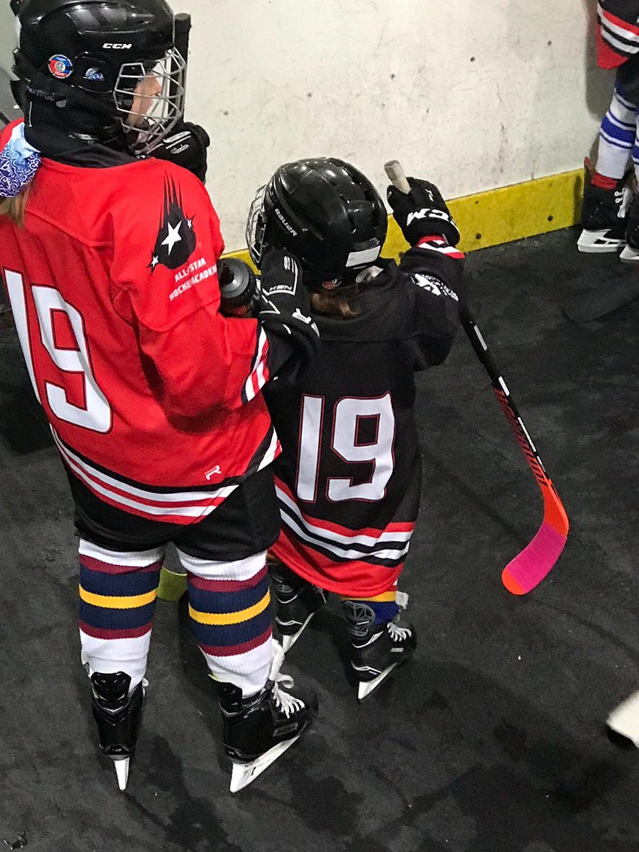 emmas0911's tweet photo. Sophie and Millie on the ice together thanks to @ashacademyuk was amazing to see. @SmithSean22281 @IH4Girls #IceHockey #training #hockeygirls #nothingwillstopthem https://t.co/YKCaKZKbqf