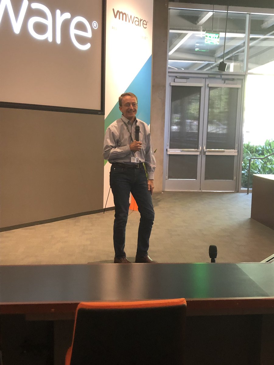 carlisia's tweet photo. Got to hang out with @PGelsinger today, the man who answers all questions as tri-answer sets. #VMWarecodehouse https://t.co/9k8eWJcmqw