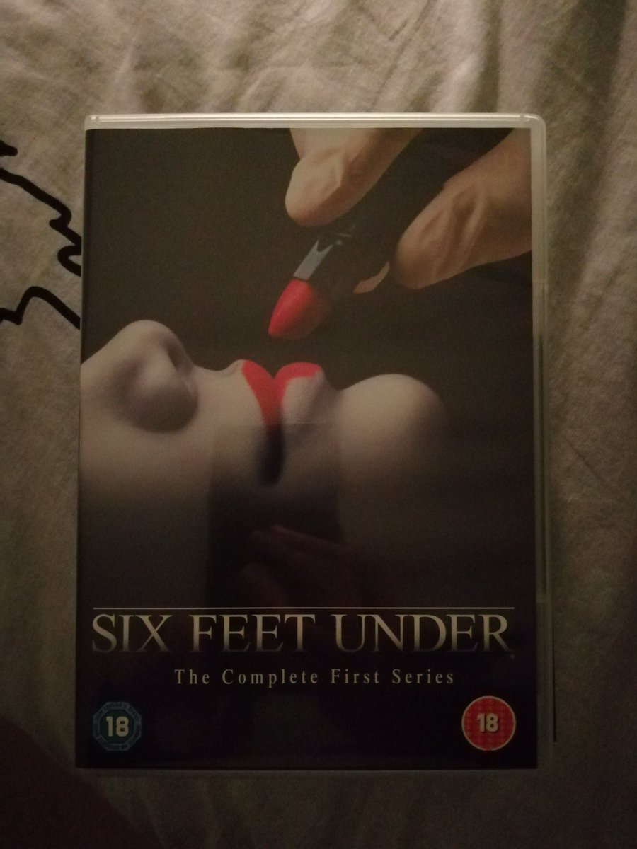 In honour of PK's birthday, I am starting my first watch of Six Feet Under!!
#PeterKrause #NateFisher