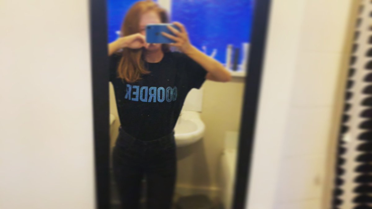 louisehuyton's tweet photo. Excited that my @belfastlabs merch arrived #BelfastLabs #GoOrder https://t.co/wbLOQphx3c