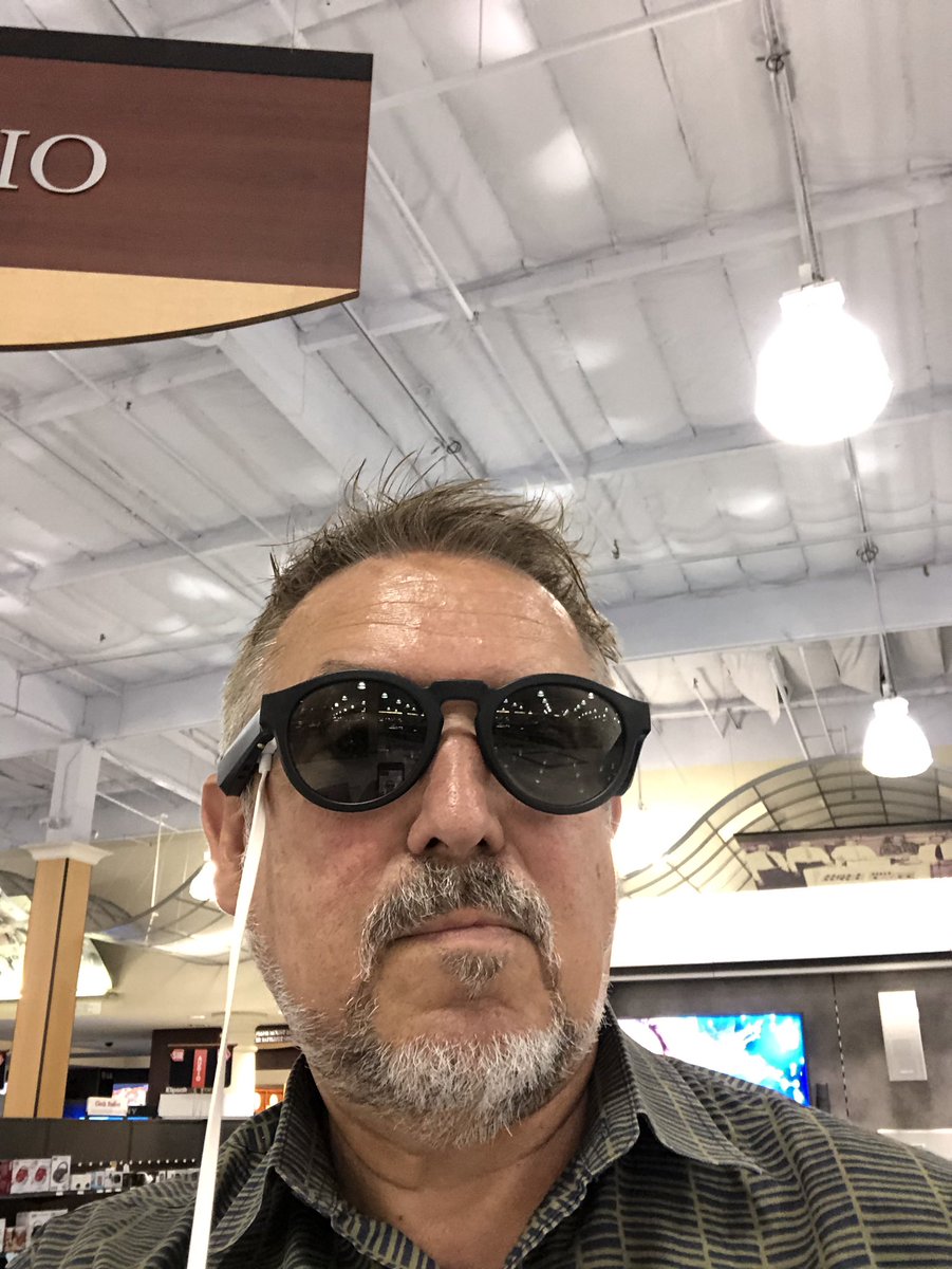 securd's tweet photo. Really @Bose? $200 #Frames sunglasses that come apart, don’t fit, with looks right outta the ‘70s? https://t.co/tDrgxIgRB5