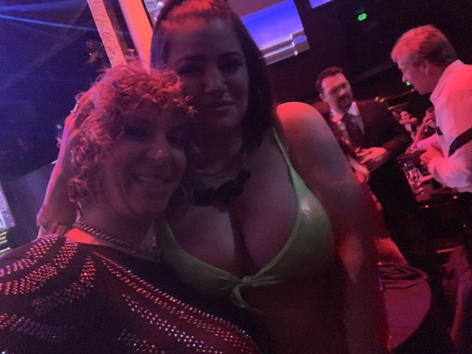 Some fun pics of the amazingly stunning @SaraJayXXX and the handsome @CamWorldDan hanging out at our<a class="tags" href="/tag/sarajayxxx">@sarajayxxx</a>