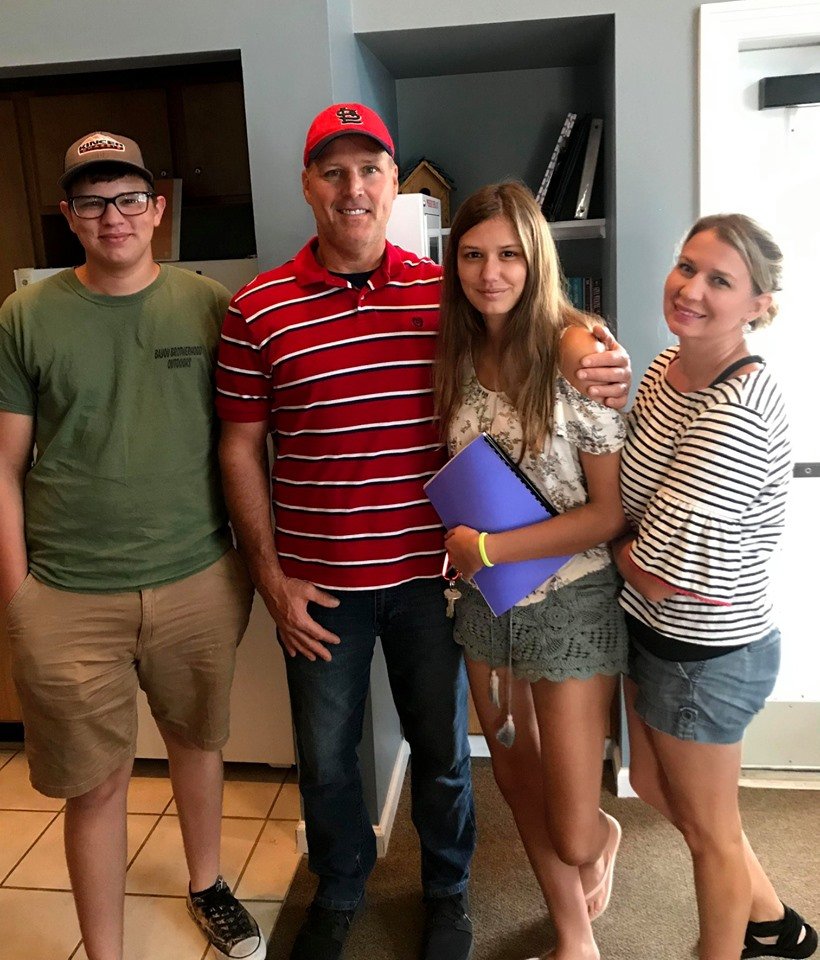 MineralAreaCC's tweet photo. Nesting has officially begun at College Park, MAC's on-campus housing! We are so excited to welcome our resident Cardinals to campus over the next few days! #GoMACCards https://t.co/0HDMsdrrzm