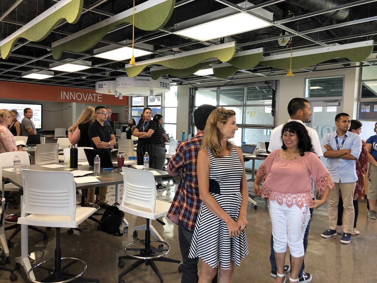 mrslealerusd's tweet photo. @STEAMERUSD Learning & Practicing #AVID #FlexibleGrouping and #30SecondExpert #PartnerSharing https://t.co/ZKj65XT8KS