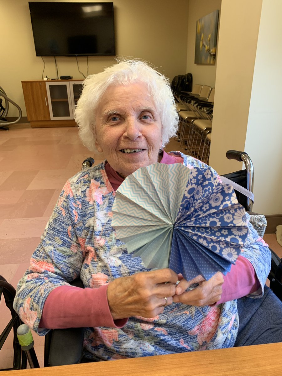 Carmel_WB's tweet photo. Our crafty gals made these adorable and useful fans for the hot days. #craftlovers #paperfans @TrilogyLiving https://t.co/K3Wi0i55j7