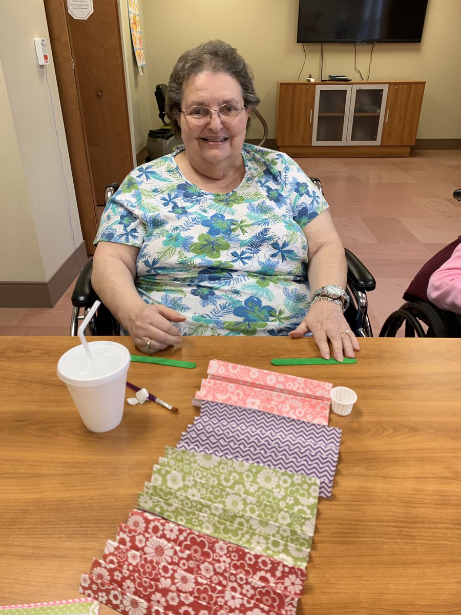 Carmel_WB's tweet photo. Our crafty gals made these adorable and useful fans for the hot days. #craftlovers #paperfans @TrilogyLiving https://t.co/K3Wi0i55j7