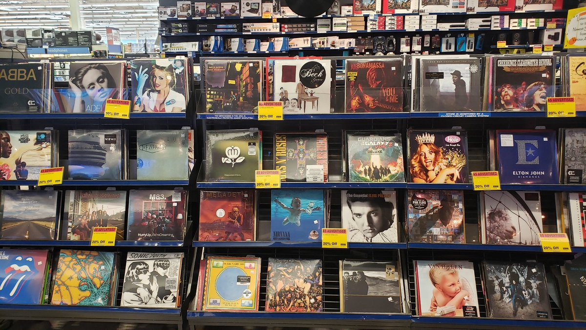 London Drugs tweet media