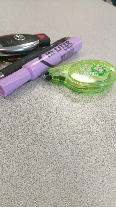 New class new teacher new days of the week! The the final class for a few years begin... https://t.c<a href="/tag/chinalakebaby"class="tags"><span>#chinalakebaby</span></a><a href="/tag/tripplelife"class="tags"><span>#tripplelife</span></a>