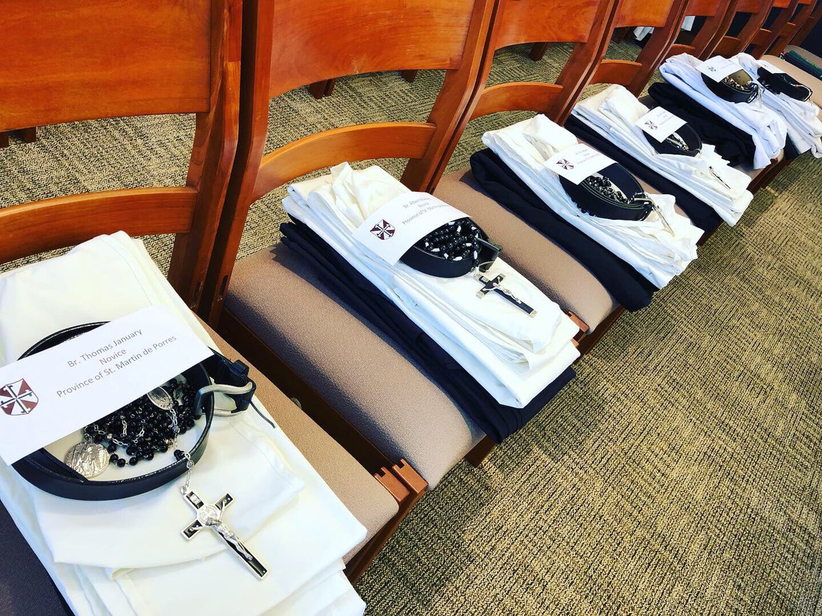 OPsouth's tweet photo. Pray for the @opsouth and @VocationDomCen novices who will be vested with the Dominican habit this evening. #OPsouth #OPcentral #FriarLife #novices #habit https://t.co/cCZzS4AkSL