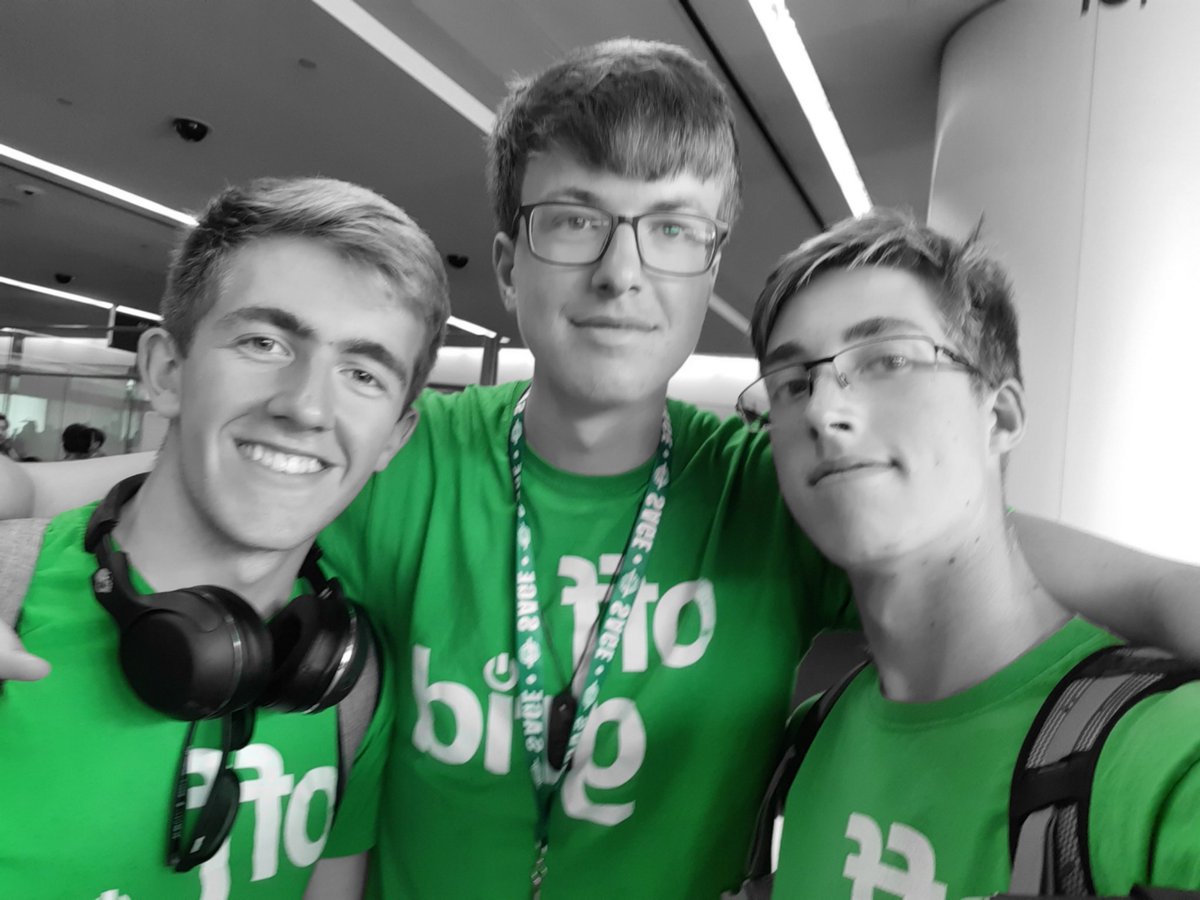 Back in San Fransisco International for the flight home!
.
.
.
.
.
.
#offgrid #offgridgreen #sageglobal #sageglobal2019 #offgridysi #solarpanels #gogreen #youngsocialinnovators #ysi <a href="/ysinow/">Young Social Innovators</a> <a href="/sageglobal2002/">SAGEGLOBAL</a>