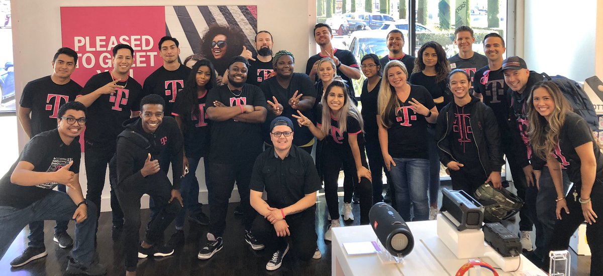 Better late than never! Fired up for these Mobile Associates who are absolutely READY! to deliver on an #Uncarrier #CustomerObsessed experience! #CoastalCalifornia #WestIsBest