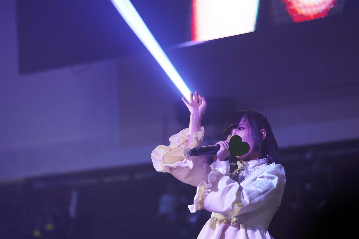 Flame V Twitter 私レベルになると手からビームが出せる