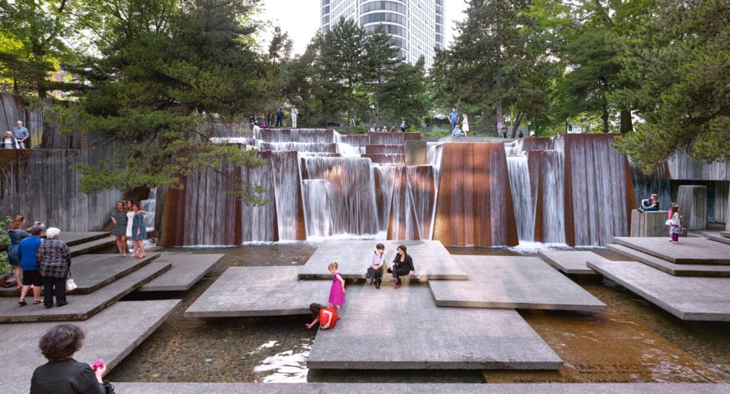 TCLFdotORG's tweet photo. The Cultural Landscape Foundation launches major international design prize https://t.co/h5WDhIp6W6 @archpaper https://t.co/gKJt3Y1Cdc
