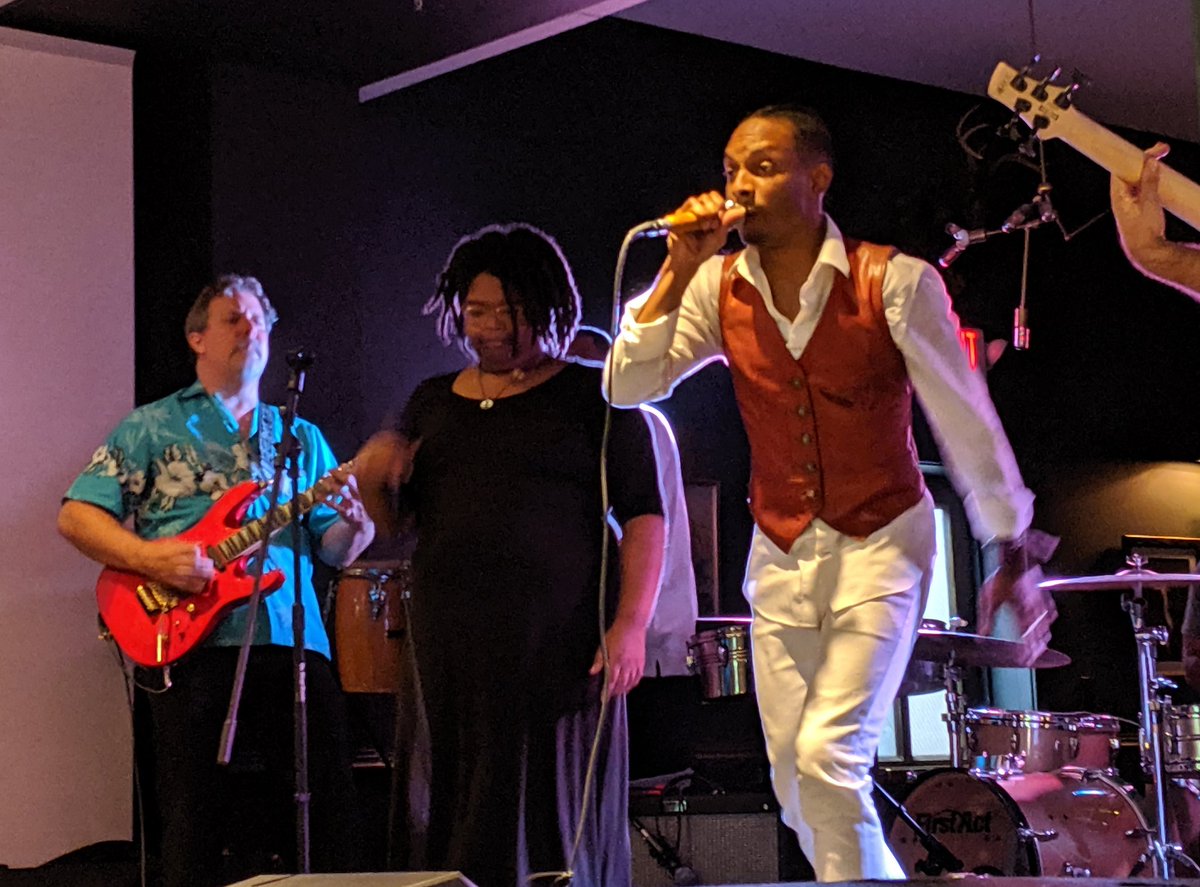 Alex Hernandez tweet media