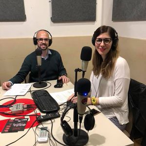 binvasioneq's tweet photo. HOY!!! a las 20hs, llega un nuevo episodio de #BIB , donde @ClariseCecile y @VDobleL te traen las últimas novedades de #ciclismo , #Urbanismo , #Sustentabilidad y como siempre, entrevistas, #NotiBike , #LaMusicaDeBIB y más!!! 
De 20hs a 21hs , por @EQRadioNet https://t.co/MAg08dJMSQ