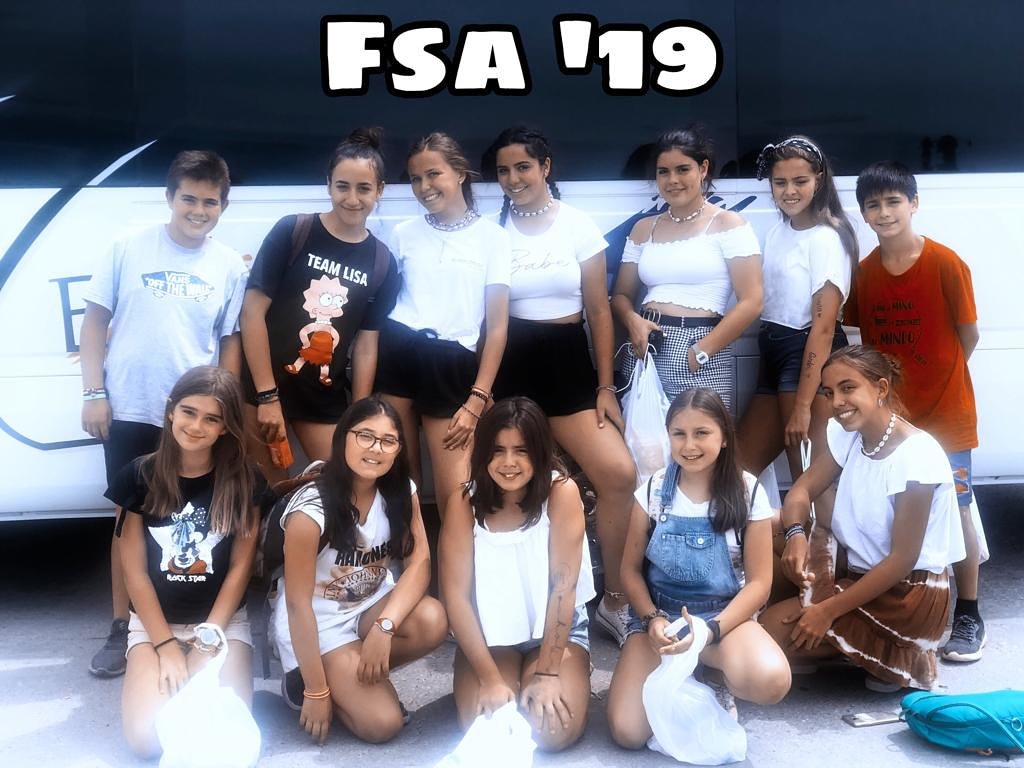 SantoAngelPal's tweet photo. Llegó la hora de despedirse! #fsa #FamiliaSantoÁngel
#csa19 #CampamentoSantoÁngel19 #santoangelpalencia #yosoysantoangel @SantoAngelPal @FundEducere @pjvsantoangel https://t.co/PbyuL02CTf