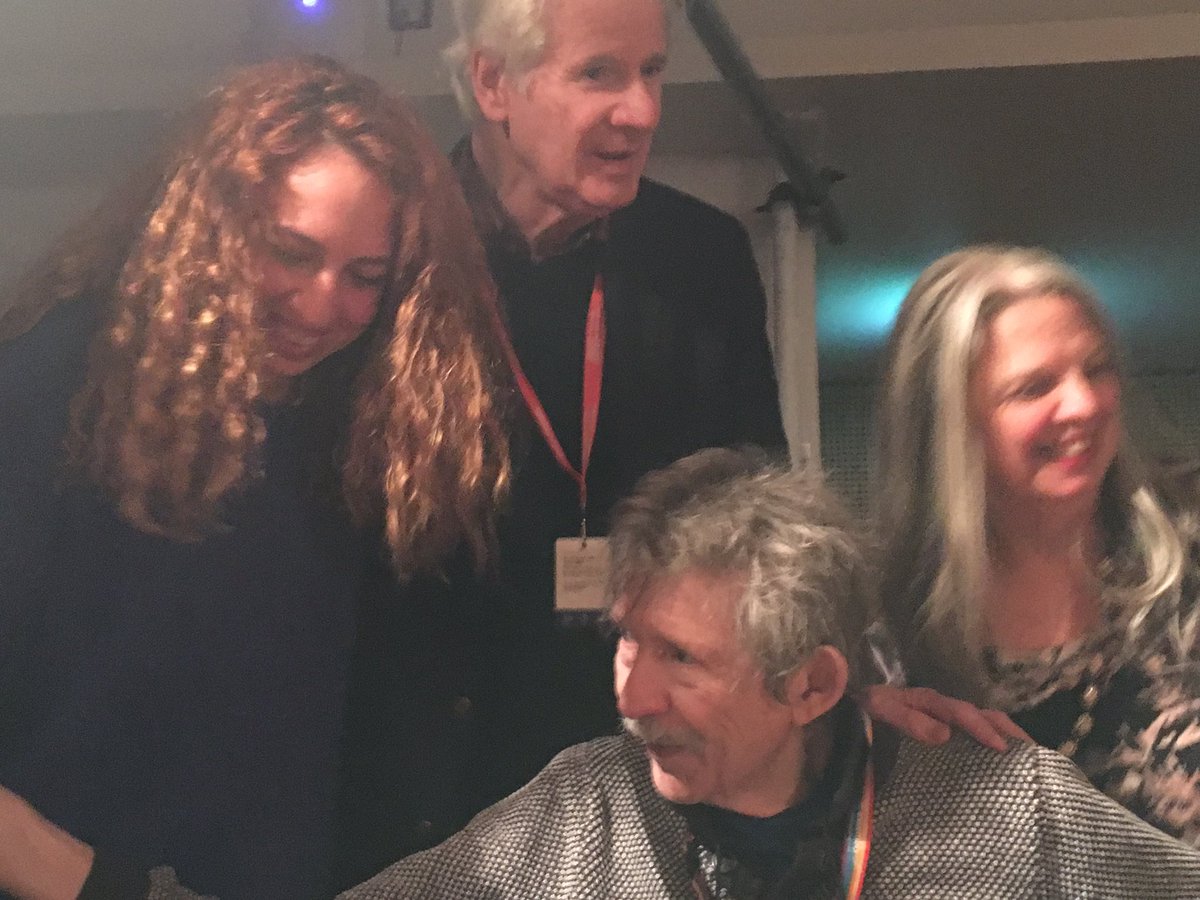 susgray's tweet photo. Great to catch up with the inimitable #JimHaynes and #EceGer tonight. @meetingjim @AssemblyFest https://t.co/a6iBQTPDnL