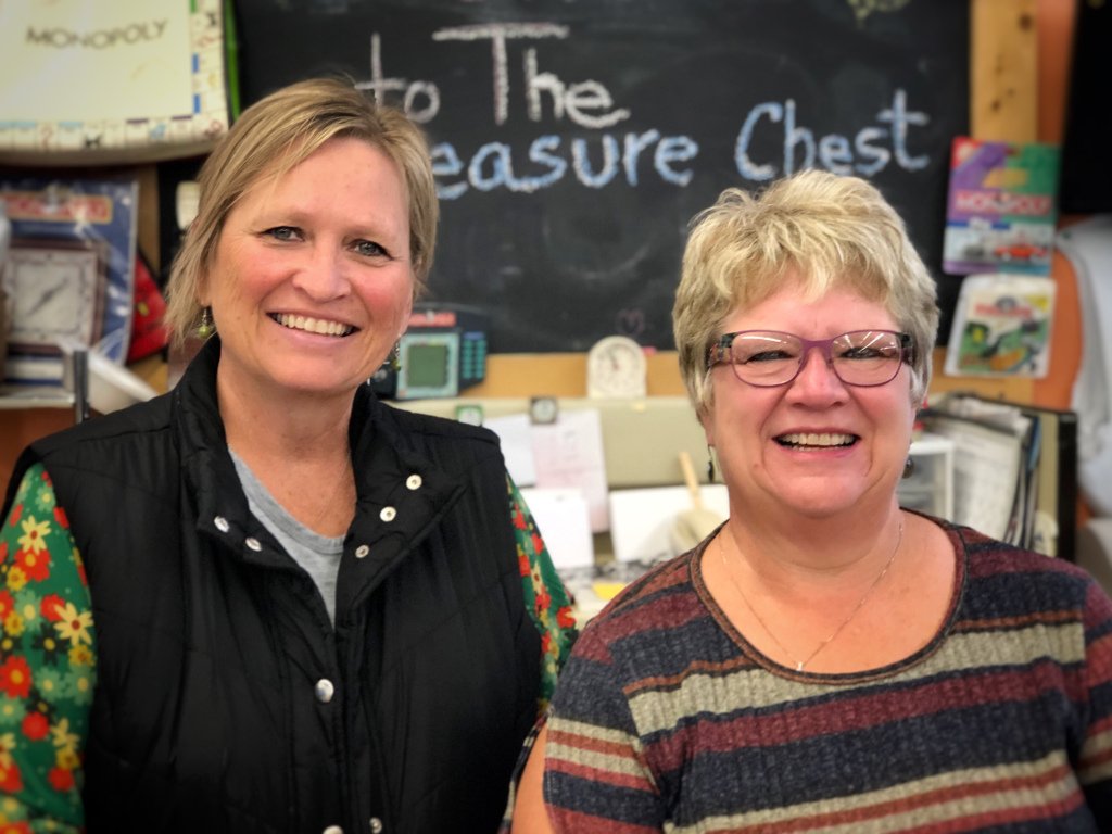 drbethjensen's tweet photo. Garretson’s Treasure Chest is a Miracle Worth Discovering https://t.co/0MgEPuy4c5 https://t.co/J2nBbb48FW