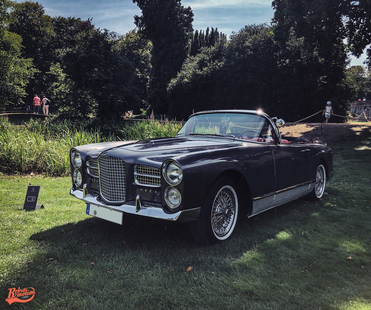 retromotion_com's tweet photo. Wow..what a beauty to start the week with!
This Facel Vega is just stunning..👏
#facelvega #retromotion #classiccarspotting #historiccar #oldschoolcars #classiccaroftheday #carpassion #oldtimer #classiccar https://t.co/V8Z0h2MCGq