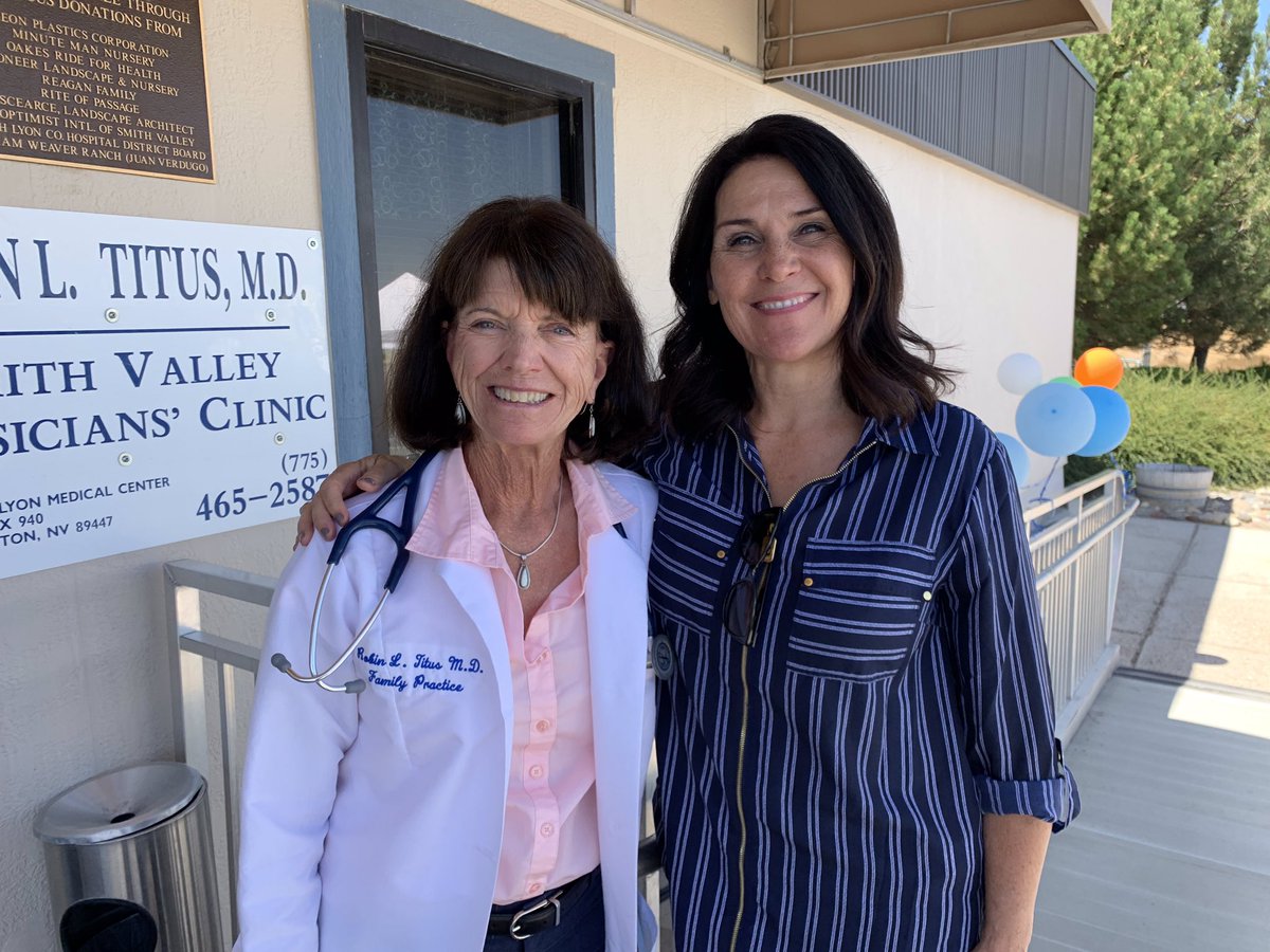 alexishansenNV's tweet photo. When your drive home from Yerington for the @NNDA_Alerts informative update on Sierra NV Region (which now includes Mineral County) - takes you on a beautiful side trip to Smith Valley to say hi to @drrobintitus and welcome the new Doc in town, Dr. Kaleb Wartgow. #NVdoctors https://t.co/RdMcqLCij8