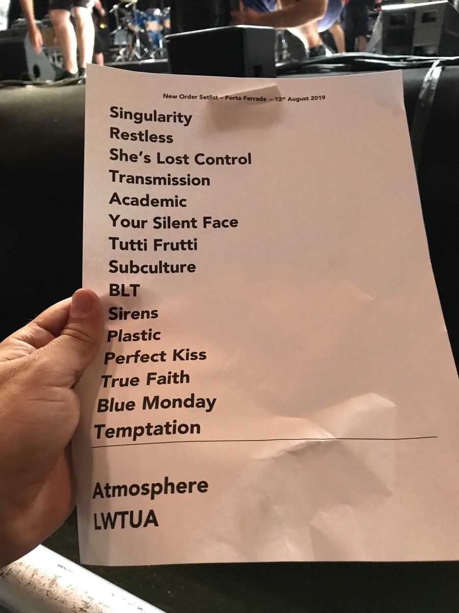 mamomo's tweet photo. New order setlist
@neworderofficial #neworderspain #neworderfans #mamomoneworder #santfeliuseguixols #festivalportaferrada2019 #festivalportaferrada #portaferrada2019 #neworder2019 #mamomovinyl https://t.co/4sst5Lk8tG