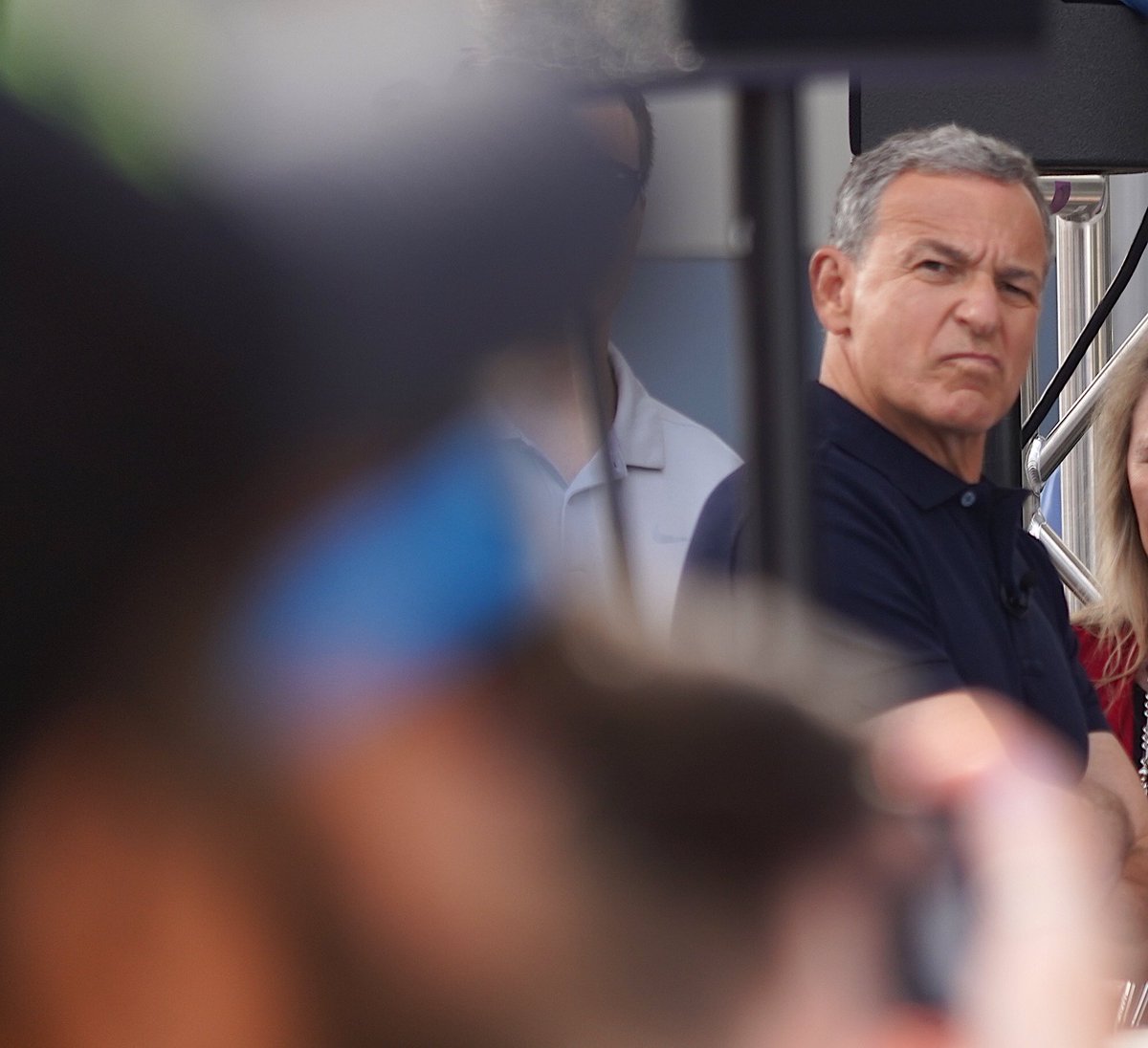 Attractions's tweet image. Caption this: