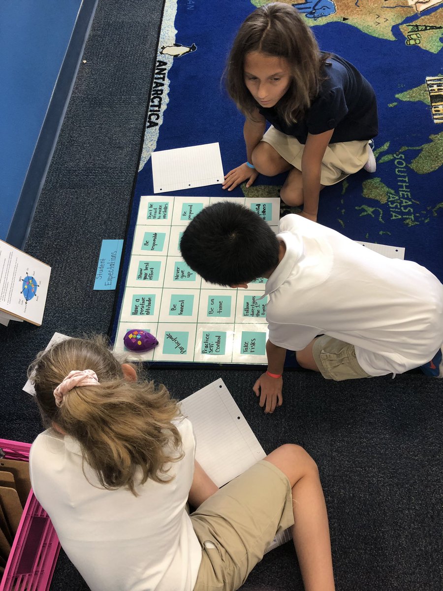 TamGranger's tweet photo. We had an awesome tech filled first day!  Students worked together to code Jack the mouse to stop on important expectations for students and teachers. @CannellaElem @HCPSArea2 https://t.co/dGISyDV6O6