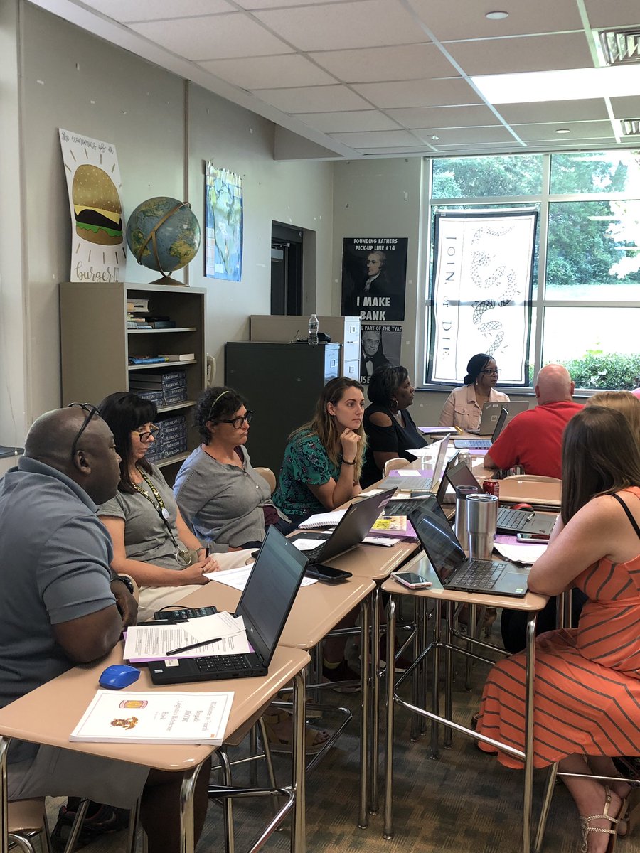 wchavis's tweet photo. Thank you @MSawyerAP for facilitating an amazing work session w the #EnloeLegends (Leadership Team) focused on our grading plan which seeks to support equitable practices for our 2,500 scholars. TY for allowing courageous convo to take place and an opportunity to collaborate! 👏 https://t.co/aPWJ8WcRoZ