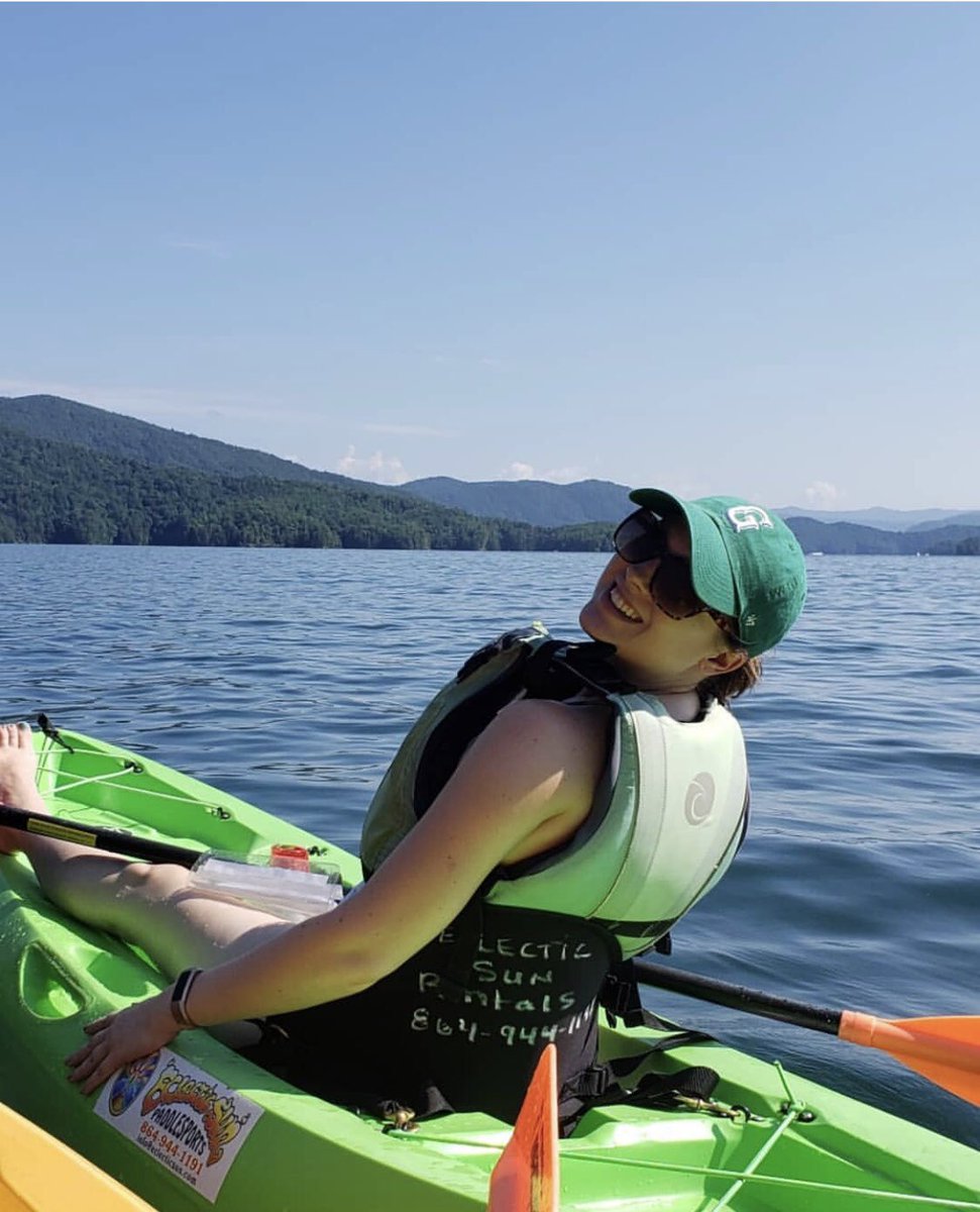 After a case of the Monday’s, I’m definitely wishing it was still the weekend. Anyone else? 🙋🏻‍♀️ 
.
#yeahthatgreenville #gvltoday #lakelife #discoversc #discovercarolinas #kayak #onlyinsouthcarolina #lake #lakejocassee