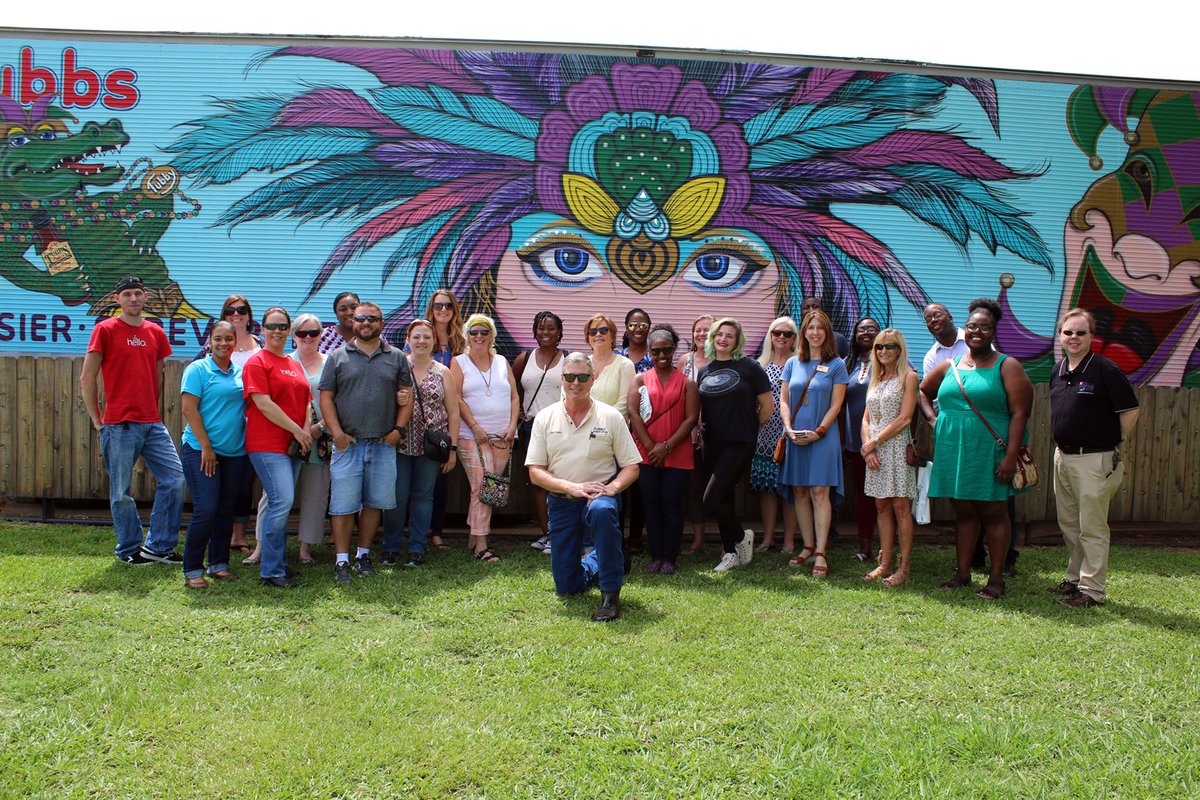 visitshreveport's tweet photo. Just three weeks 'til our next day-long, guided tour of Shreveport-Bossier. Get info on the Be a Fan of Shreveport-Bossier Ambassador Tours or purchase tickets to the "Hidden Gems" edition on Sept. 3 here: https://t.co/oaM6s14jGA #SBFunSide #BeaFanofSB https://t.co/yIGw3CvAYD