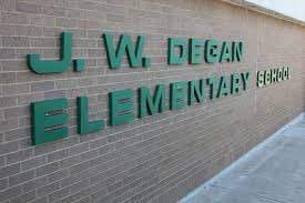 WOW!! What an inspirational example of the #LISDBEKIND movement on display during the Meet the Teacher event for <a href="/DeganElementary/">Degan Elementary</a> - the students, families (including LOTS of babies) and staff were patient, kind, and excited for school!!  Thank you all for your flexibility!