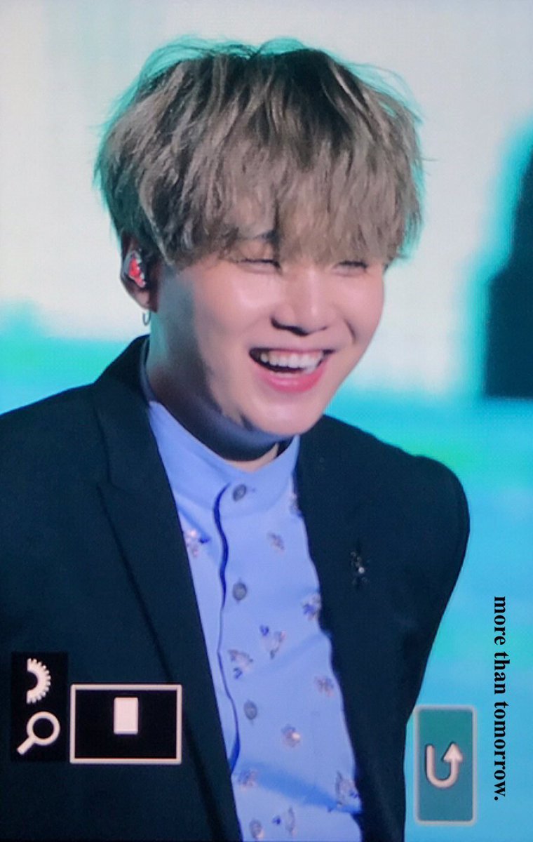 sugaSGG's tweet photo. Bitch, leave tf alone Yoongi. He'll eat whatever he wants and he'll drink all the beers that he wants. He's healthy af and he doesn't need your opinions. BYE. #YoongiWeLoveYou https://t.co/vVE3GjUola