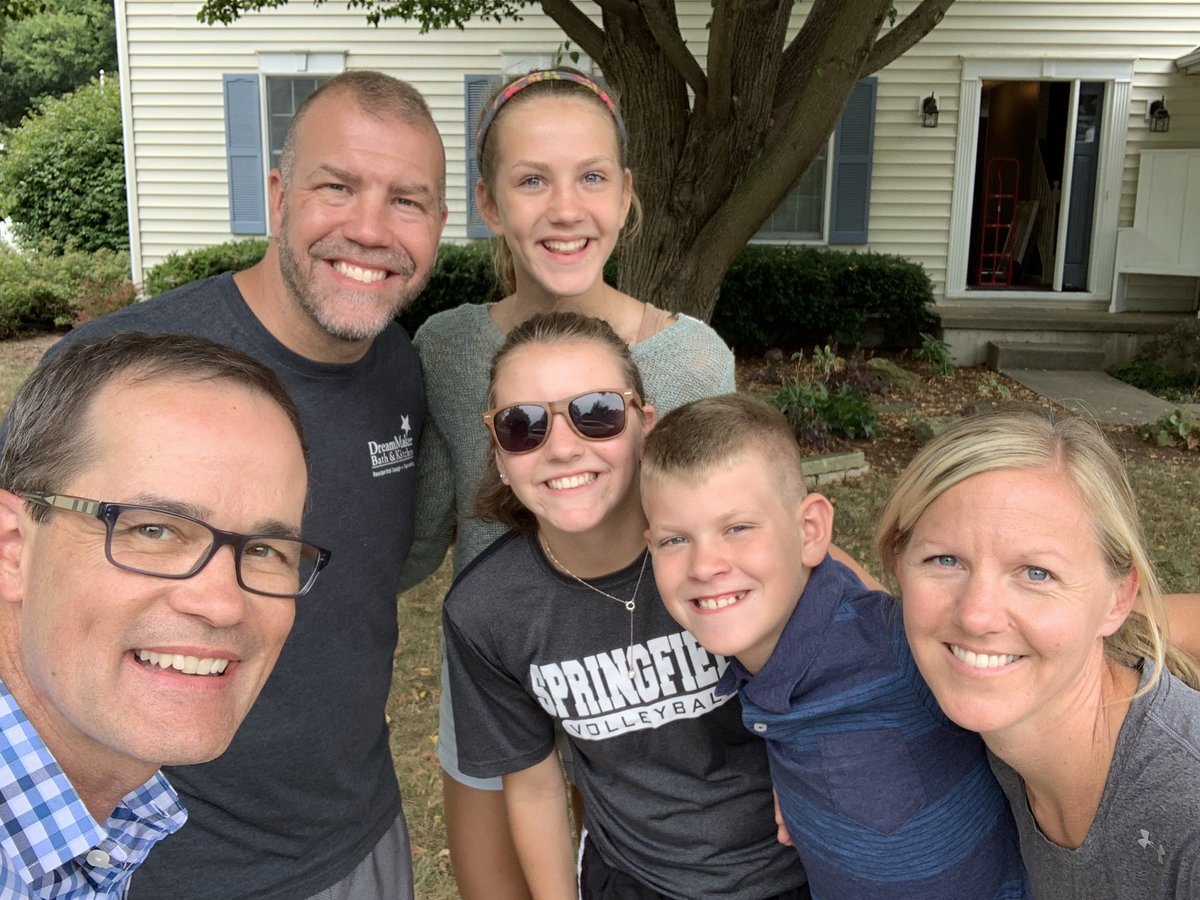 I'm thankful God brought the Fitzgibbon family to Springfield. They have blessed us and have been easy to love. Louisville is getting a great new family and a promising church is getting a gifted preacher &amp; pastor, plus his sweet family. Blessings <a href="/FitzFitzgibbon/">Andrew Fitzgibbon</a> &amp; family!