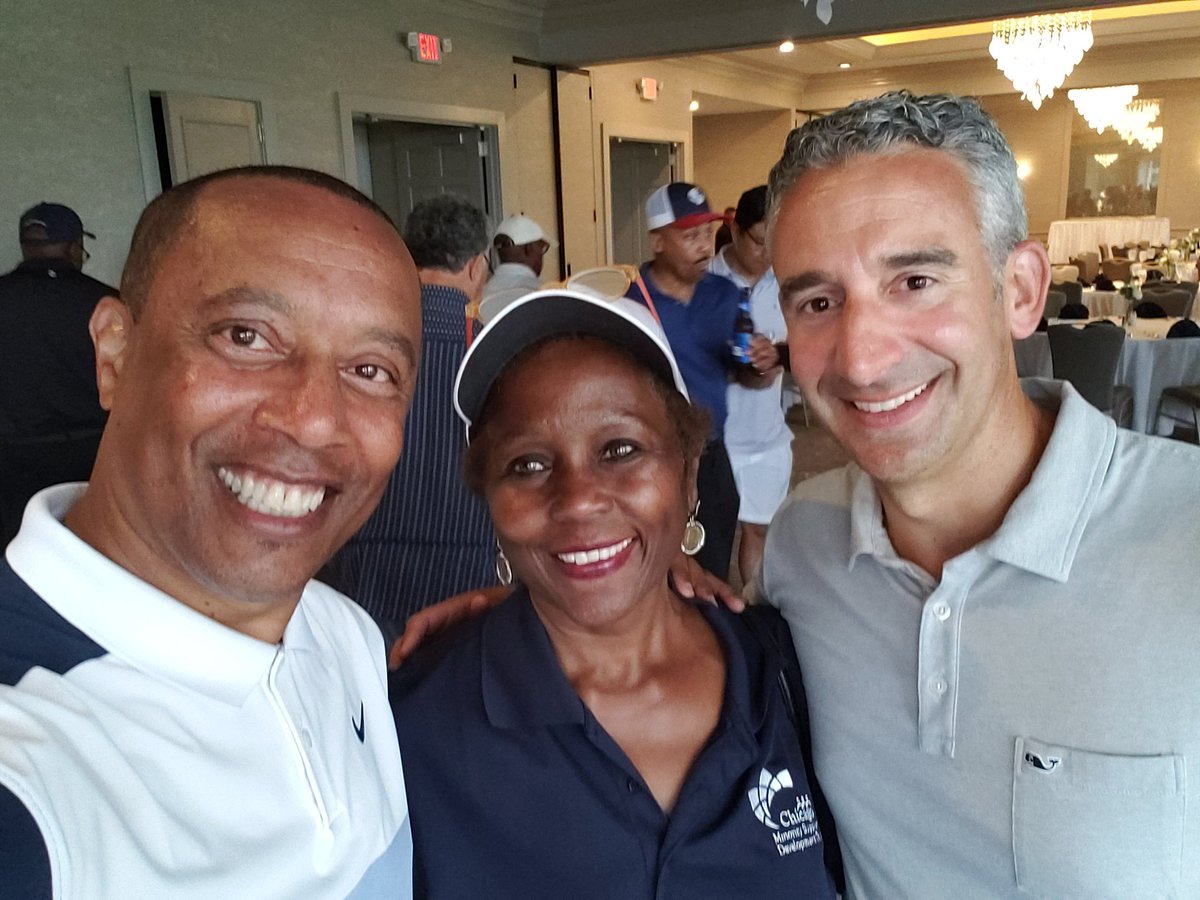 Robt_Simpson's tweet image. Sheila Morgan, the CMSDC put on an excellent classic at White Eagle. On behalf of our CPO, Michael Benvenuto, Aon is proud to support your worthy cause. #cmsdc #empowerresults #aonriskandrewards