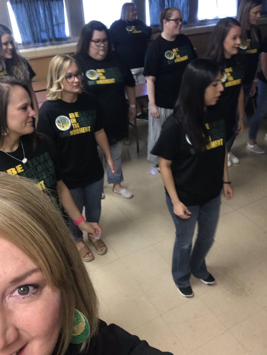 KristalFloyd's tweet photo. Fun dancing with this crew to Git Up at Convocation. S taught us the dance! ❤️ #PampaProud #AustinElem https://t.co/5Wv300GN8q