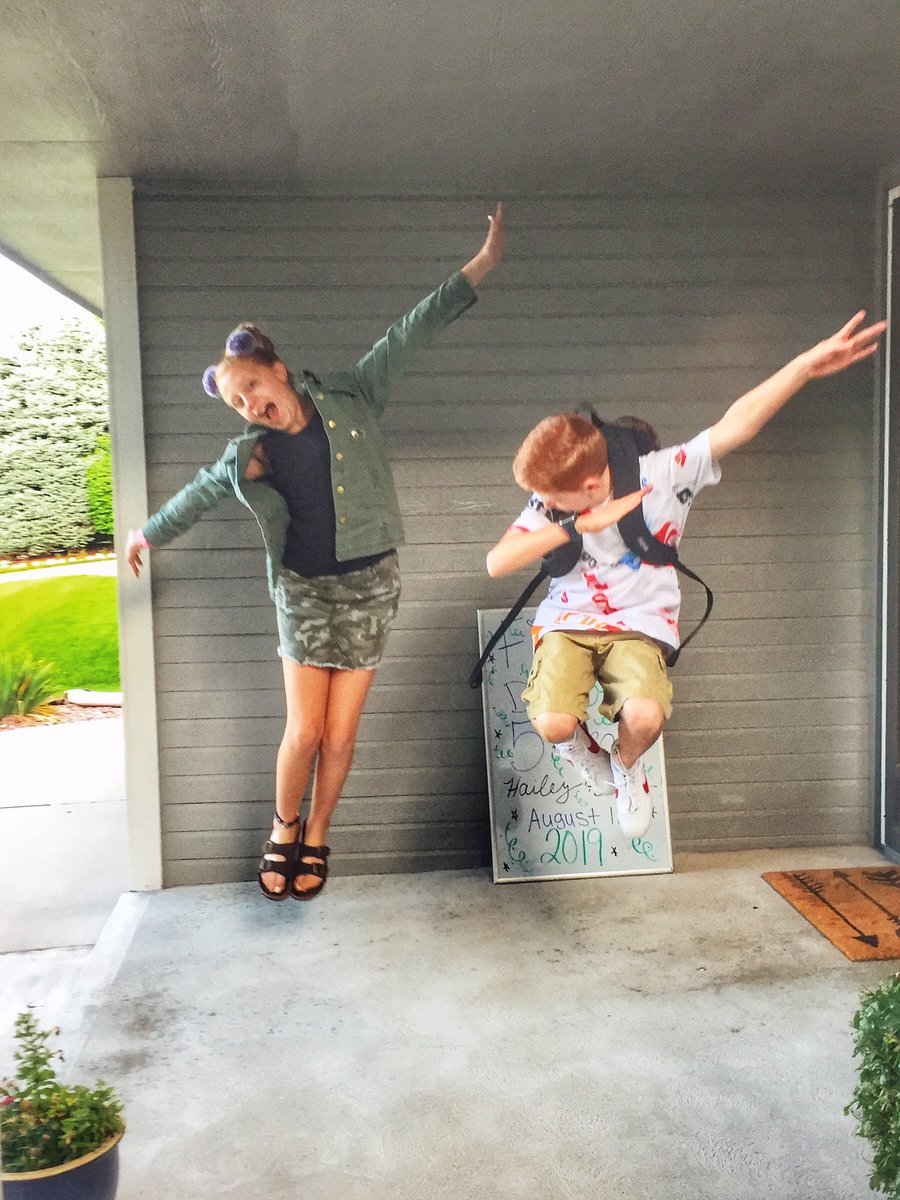 MeganLinnell4's tweet photo. FIRST day of 5th grade!  
LAST year of elementary school!  
It’s a GOOD year to have a GOOD year! ❤️
#MPSFIRSTDAY @MPS_BlackElk @saun19 @jsutfin https://t.co/6icwgK7WC6