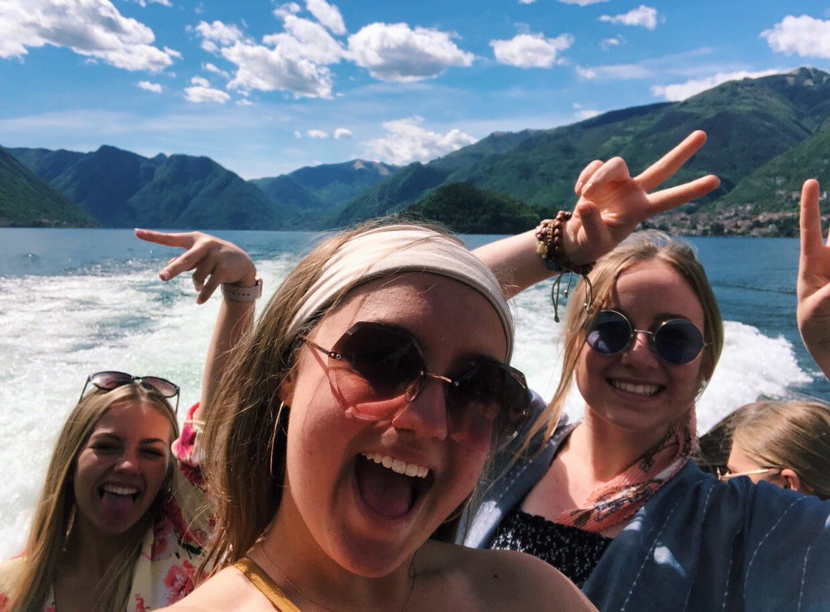 TatianaDamiano's tweet photo. happy birthday Steph!!!!🥰🥰 @stephip812 https://t.co/y2bViF15t0