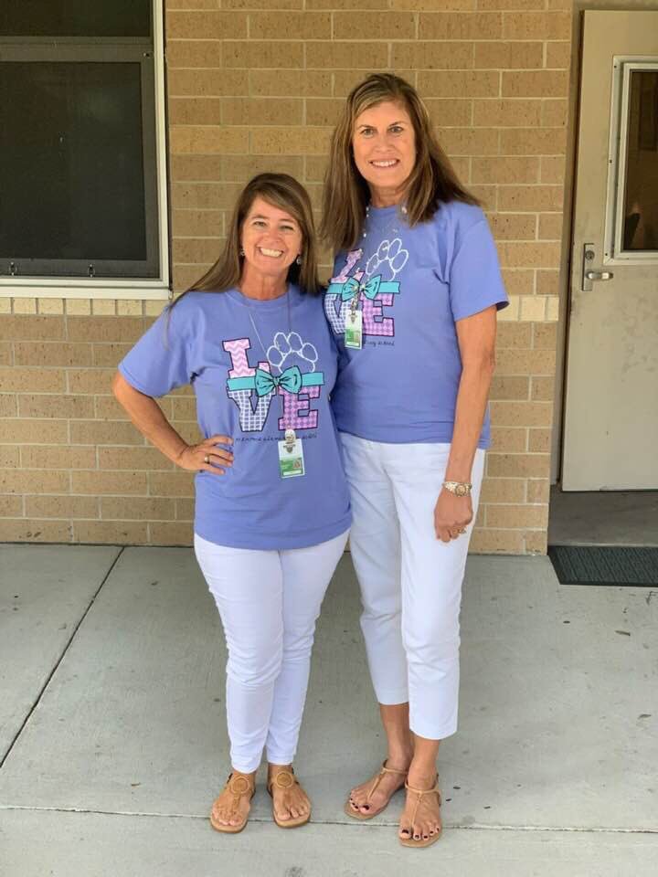 PatronisES's tweet photo. A message from Mrs. Ellie Spivey, Patronis Principal:
I’m truly blessed to be the principal of Patronis Elementary School and lead this school alongside Brooke Loyed. Brooke and I love our faculty, staff, students, parents, PTO, and supportive community. #patroniselementary https://t.co/POnzMLQS97
