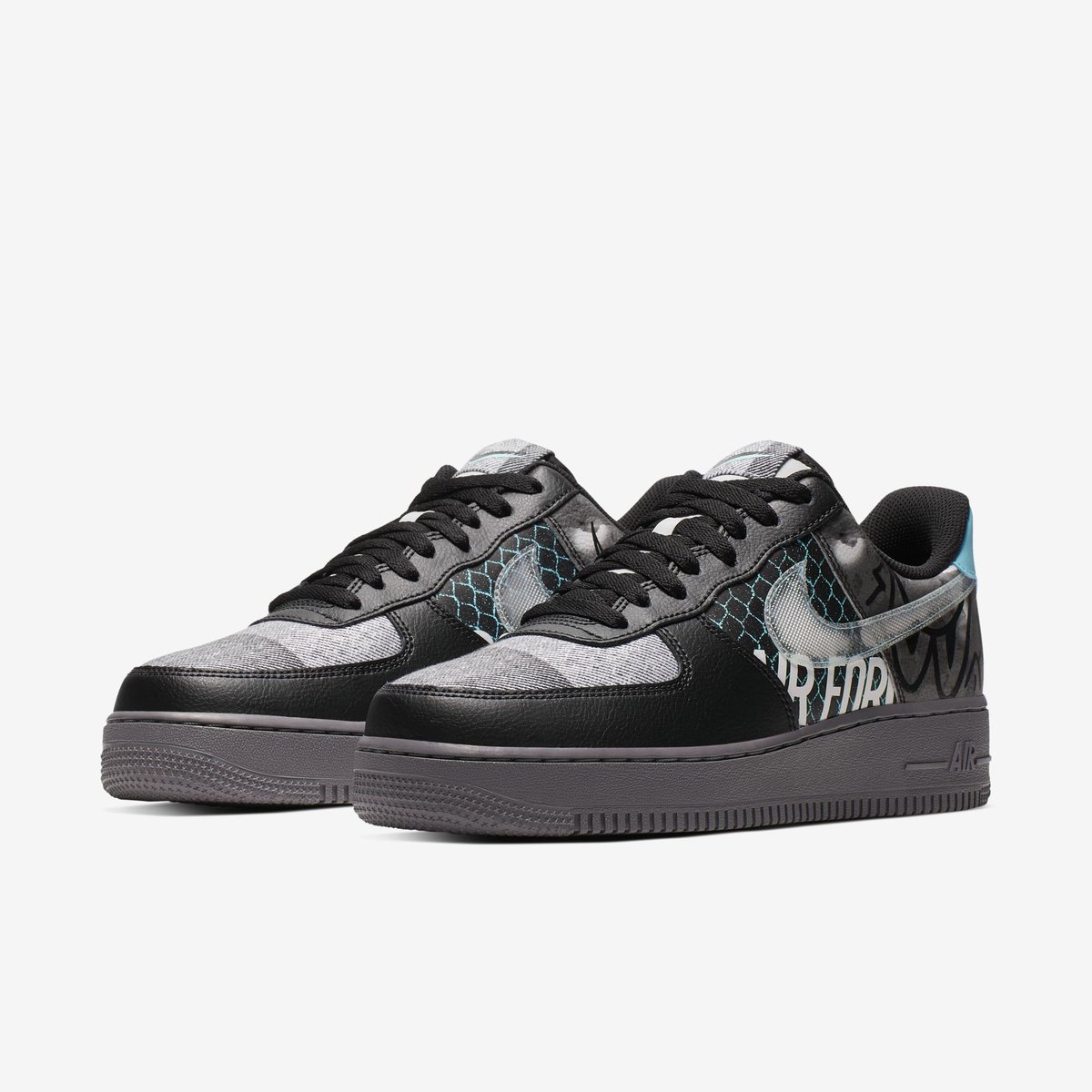 J23app's tweet photo. NEW Nike Air Force 1 Premium on @nikestore

Link -> https://t.co/cY7OZfkp85 https://t.co/bcH6E5Xn65