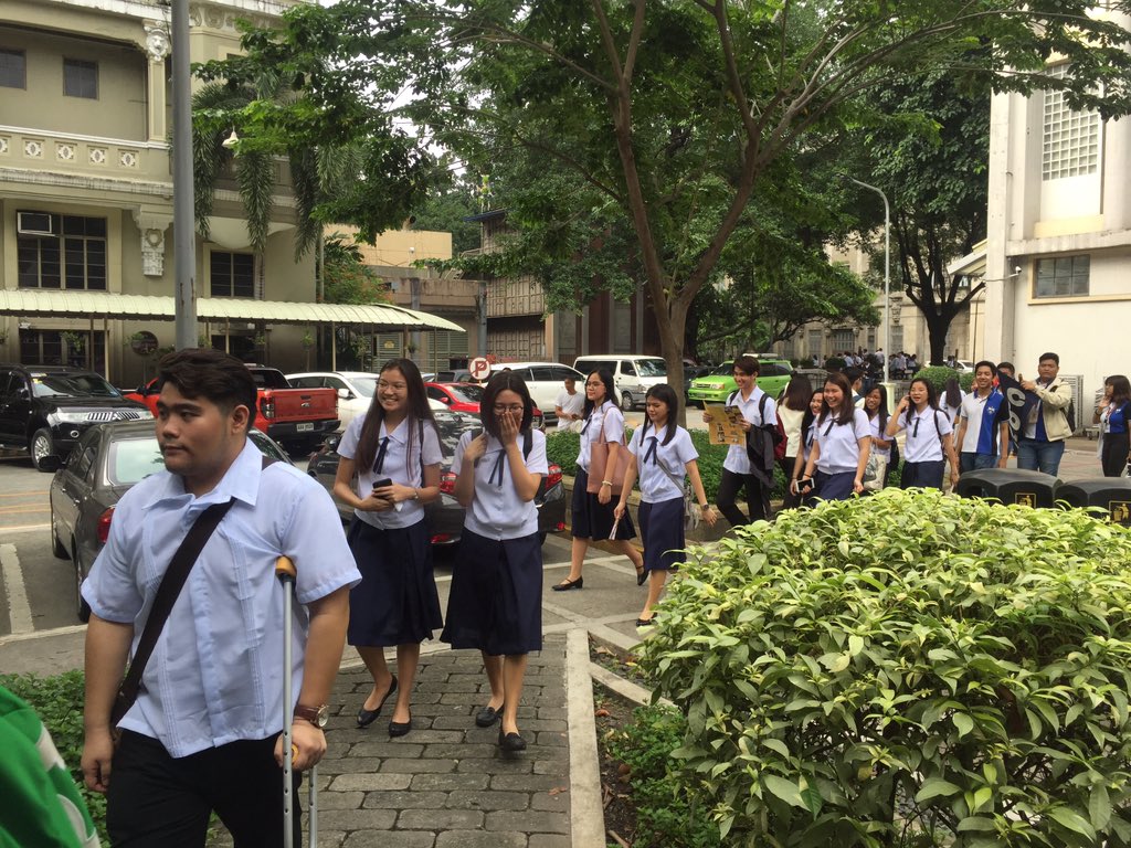 ustcasaofficial's tweet photo. LOOK: CASA Freshies are now on their way to the first station for this yearβs official Campus Tour.
#CASAFreshmenRock
#GrowLouderWithCASA https://t.co/T1ASKurSd5